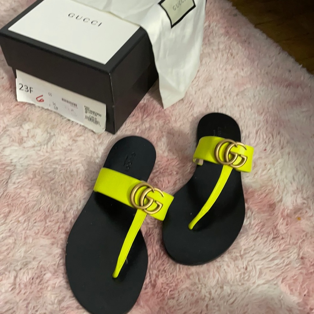 Gucci sandals